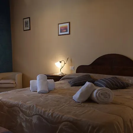 Il Baraccotto Bed & Breakfast Lucignano Exterior photo