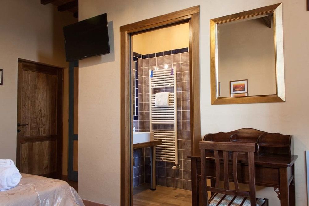 Couette-café Le Caselle 3*